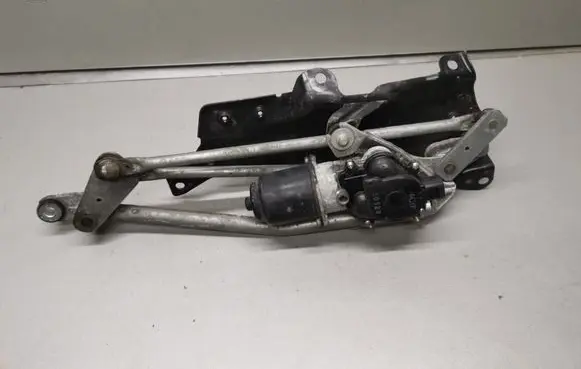 Mazda 2 Front wiper linkage and motor