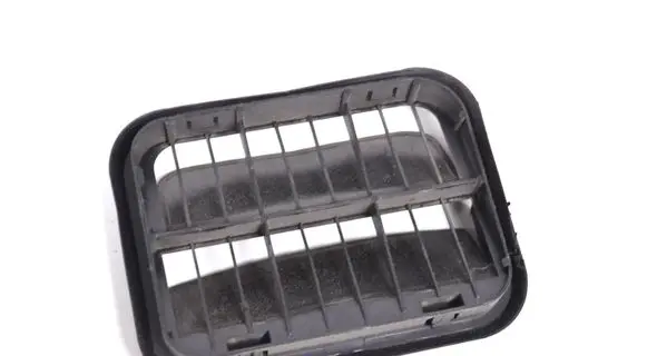 BMW 4 F32 F33 Quarter panel pressure vent 2F2AB280B62AB