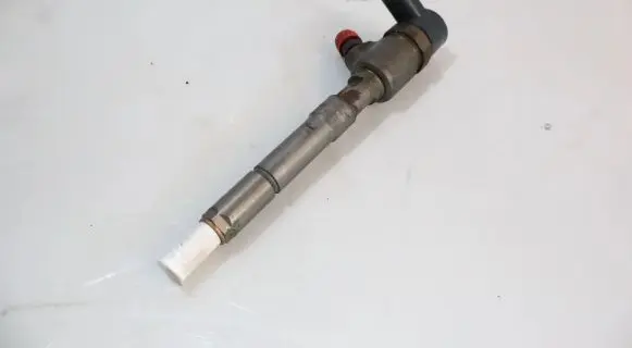 Ford Ka Fuel injector 0445110351