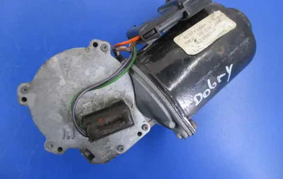 Opel Astra G Front wiper linkage and motor 22084745
