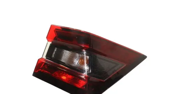 Nissan Juke II F16 Rear/tail lights 265506PA1B