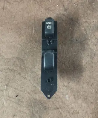 Mitsubishi Endeavor Electric window control switch MR400713