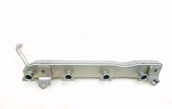 Toyota Urban Cruiser (XP110) Fuel main line pipe 2381447020