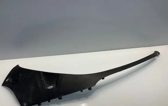 Porsche Macan (95B) Front bumper splitter molding 95B807174C