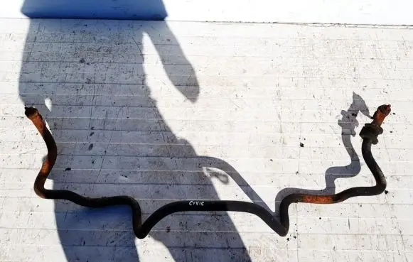 Front anti-roll bar/sway bar