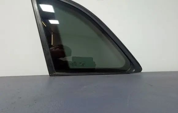 Audi Q5 SQ5 Rear side window