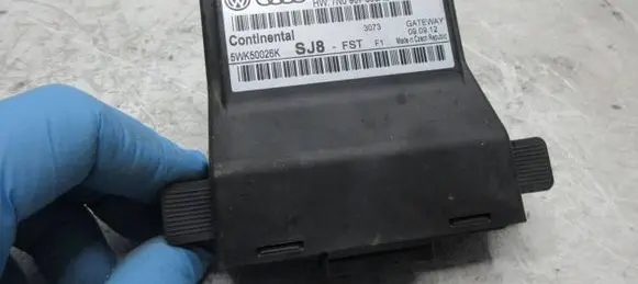 Volkswagen PASSAT B7 Gateway control module 7N0907530AE 5WK50026K