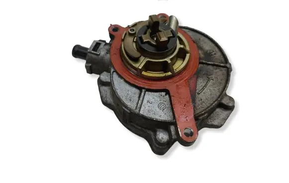 Audi A7 S7 4G Vacuum pump 06E145100M