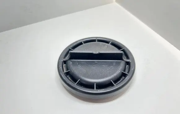 Headlight/headlamp dust cover