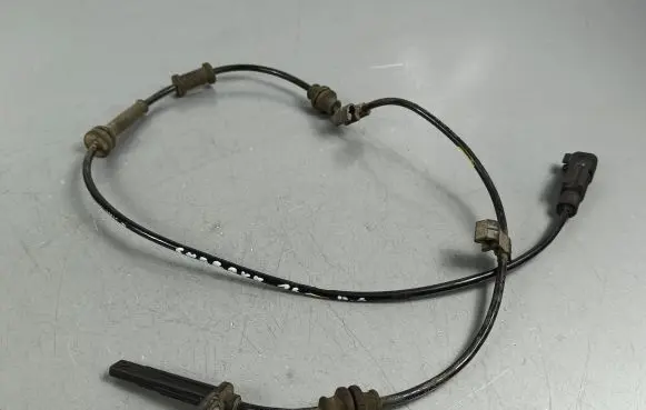 Jeep Cherokee ABS rear brake sensor 68141898AC