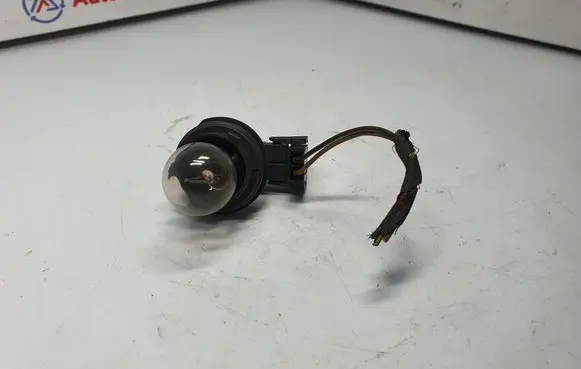 BMW 5 E39 Third/center stoplight 8364780 8375599 63258375599