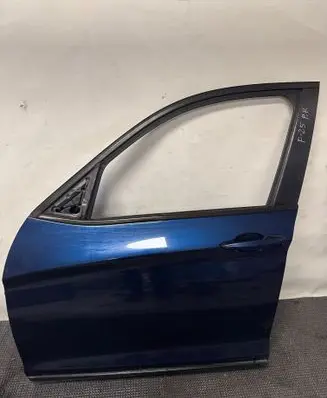 BMW X3 F25 Front door A76