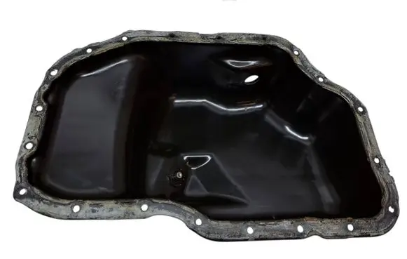 Toyota Auris 150 Oil sump 121020R010