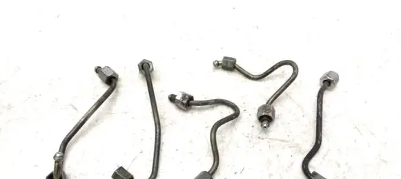 Alfa Romeo GT Fuel injector supply line/pipe 55188558 55188557 55188556