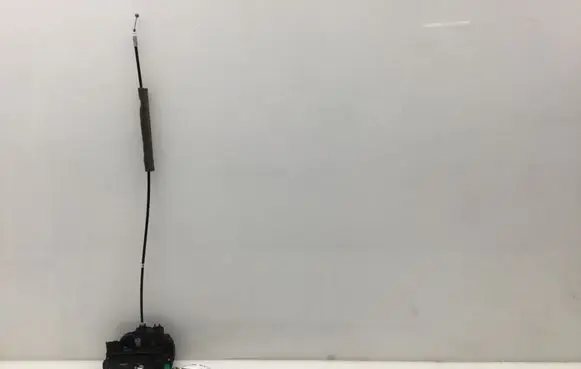 Nissan Navara Front door lock