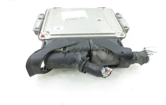 Hyundai i30 Engine control unit/module 0281014291 391062A710