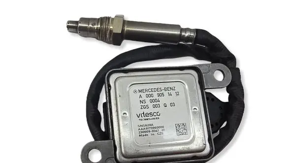 Mercedes-Benz C W205 Lambda probe sensor A0009051412 1910190011 A3C03398500620