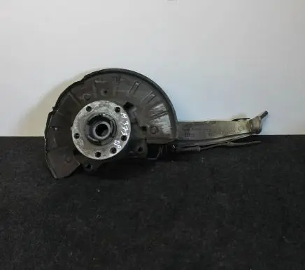 Audi Q7 4L Front wheel hub 7P5407246A