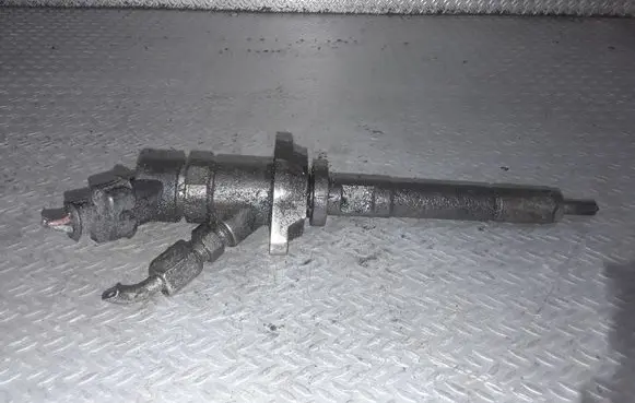 Ford Focus Fuel injector 0445110239