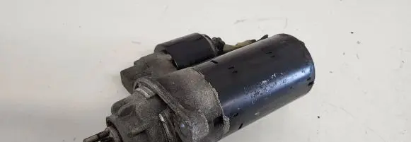 Volkswagen Golf IV Starter motor 02M911023 09231138