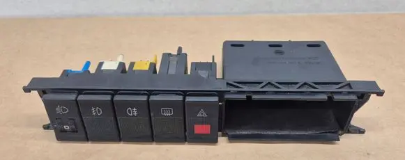 Audi A6 S6 C4 4A A set of switches 4A0941561A 4A0941535 4A0941509A