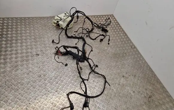 Mercedes-Benz GLK (X204) Engine installation wiring loom 