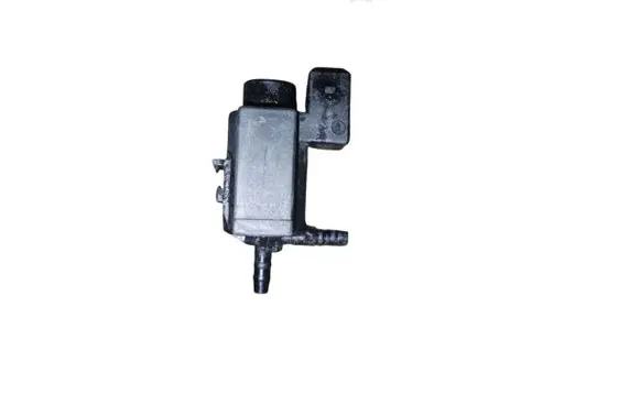 BMW 5 E39 Turbo solenoid valve 1742712