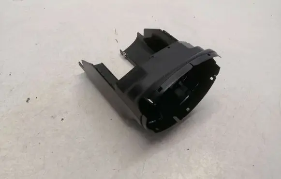 Mercedes-Benz B W246 W242 Steering wheel trim A2469003614 HH110700 0009ZGS001