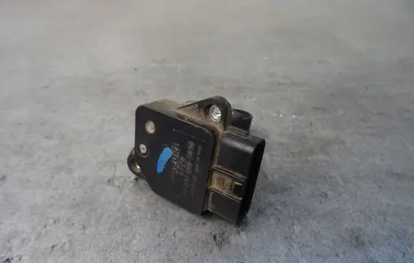 Fiat Sedici Mass air flow meter MB1974003090 84E0 061108
