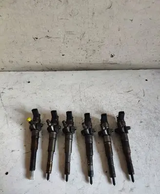 BMW 5 E60 E61 Fuel injectors set 0445110209