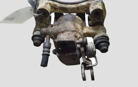 KIA Carens II Rear brake caliper