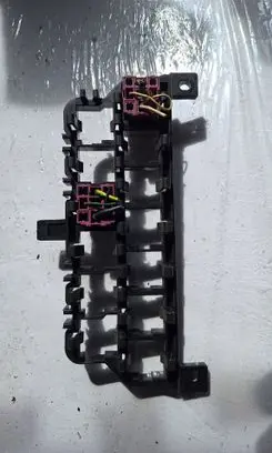Volkswagen PASSAT B5.5 Other relay 899516