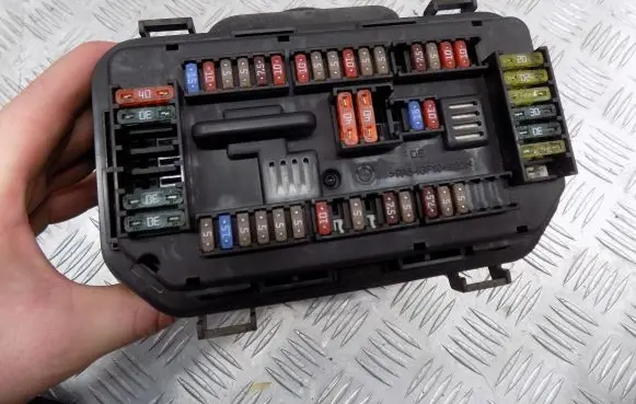 BMW 1 F20 F21 Fuse box set