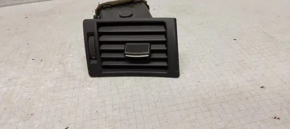 Audi A4 S4 B6 8E 8H Dash center air vent grill