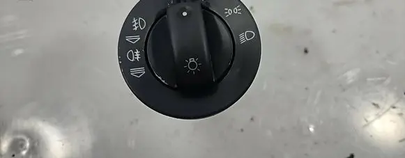 Audi A4 S4 B7 8E 8H Light switch 8E0941531D
