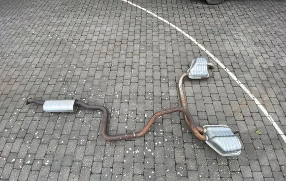 Ford Mondeo Mk III Muffler/silencer 1235547 1235534 1235521