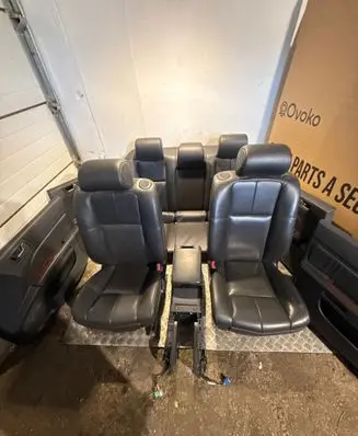 Seat set
