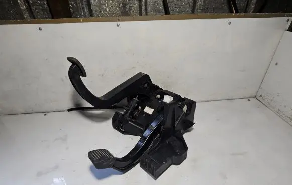 Citroen Jumper Pedal assembly 3802501017