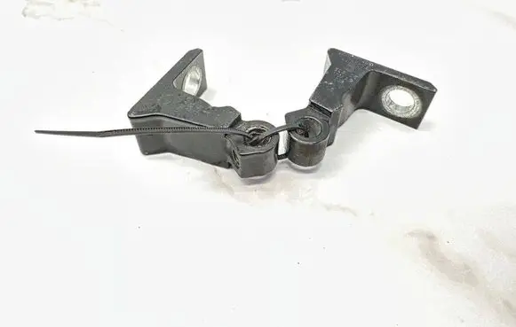 Audi A5 8T 8F Front door hinge set 8K0831401D A046574