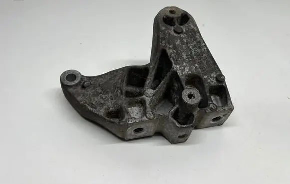 Volkswagen Golf V Gearbox mounting bracket 1K0199117P