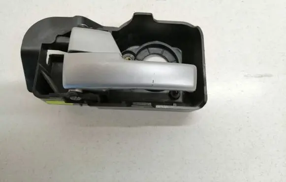 Rear door interior handle