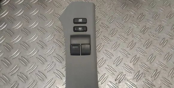 Toyota Yaris Electric window control switch 742320D110