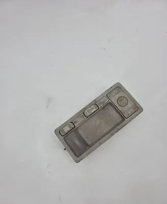 Volkswagen Golf III Front seat light 1h0947111