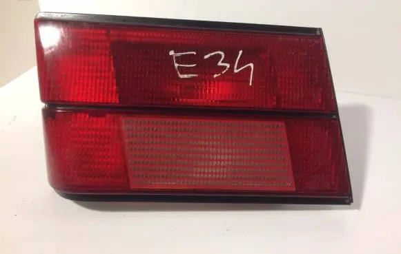 BMW 5 E34 Tailgate rear/tail lights 1384011L