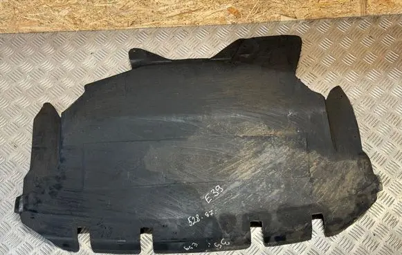 BMW 5 E39 Engine splash shield/under tray 