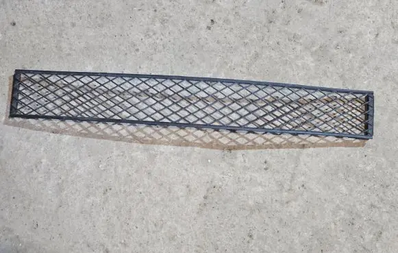 BMW 7 F01 F02 F03 F04 Front bumper lower grill 7183870 51117183870