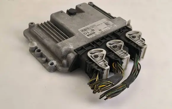 Volvo V50 Engine control unit/module 4N5112A650BA 0281011775