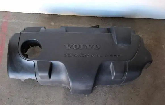 Volvo XC90 Engine cover (trim) 08653495