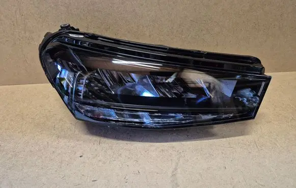 Skoda Fabia Mk4 (6VA) Headlight/headlamp 6VB941016