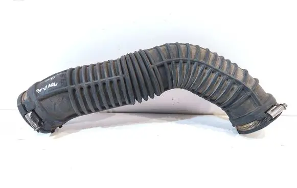 Opel Movano B Air intake hose/pipe